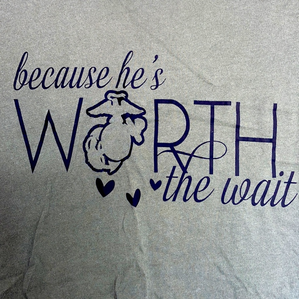 Heroic Hearts Apparel ‘Because He’s Worth The Wait’ Marine Corps tee - Picture 2 of 4
